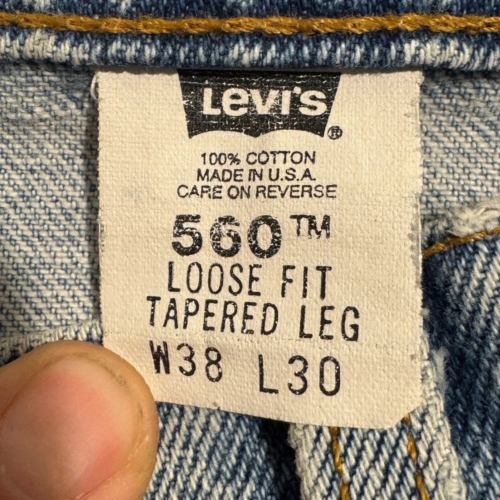 VTG 90s Levi's 560 Jeans Men's 36x29*‎ Loose Tapered Faded Denim Tag USA 38x30